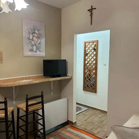 Miniferienwohnung Für Unkompliziertes Naturliebhaberpärchen Payerbach